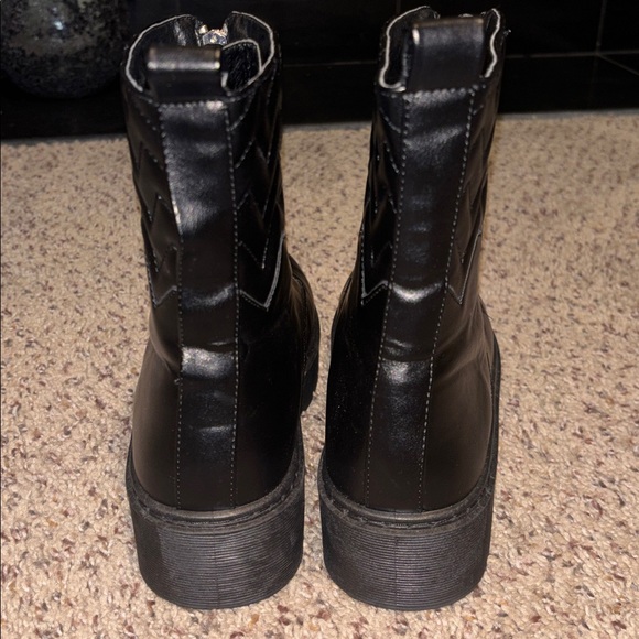 Yoki- Moto Boots size 8 - Picture 5 of 8